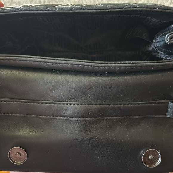 Kurt Geiger Black Brixton Design - Picture 4 of 4